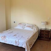 Room-orange Room Your Refuge of Tranqu