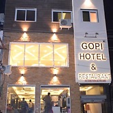 Gopi Hotel And Restaurant