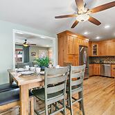 The Rustic Retreat - Pet Friendly w/ Fenced Yard