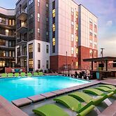 Midtown Nashville Apartments by Landing