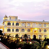 Hari Mahal Resort