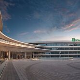 Holiday Inn Wuhan Tianhe Airport by IHG