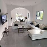 Villa Nayeli Luxury and Simplicity