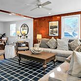 Charming 3br Home In Nantucket's Natural Beauty 3 Bedroom Home