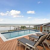 Oceanfront w/ Pool, Panoramic Deck Views, 5bdr Folly Ocean Breeze by A