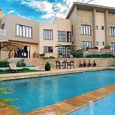 THE SCENERY RESIDENCE