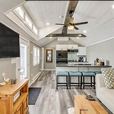 Pet-friendly Cabin w/ Lake Access & Patio in Dent