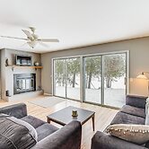 Fish & Hike: Riverfront Cabin in Paris