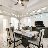 Fenced Yard: Home Near Hospitals in Edinburg!