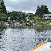 Lakeside Apartment Retreat in Oughterard Connemara