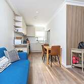 New 2bed - 20min to London - Free Parking - Petsok