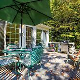 Nanas Hideaway 2 BDR Charmer!