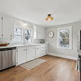 The Coastal Nest Stay for 5!