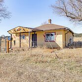 Mountain Views: Peaceful Aguilar Getaway!