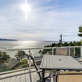 Oceanside Escape w/ Stunning Views: Walk to Beach!