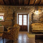 Casa dos Livros - Guest House