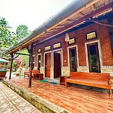 D'karang Eco Lodge