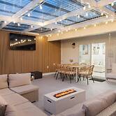 Steps to the Beach, Firepit & Patio Long-term Sunset Beach Stay Coasta