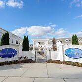 Schooner Drive 33521
