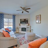 6 Mi to PNC Music Pavilion: Concord Townhome