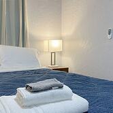 Cozy Downtown Escape With Full Kitchen 32A