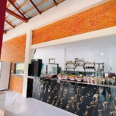 Simangande View & Resto By Helocus