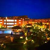 La Rosa Empire Hotel