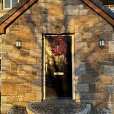 Mountain View Retreat in Rostrevor With hot Tub