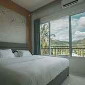 Hakata Lejja near Natural Hot spring