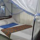 Naap Hotel & Guest House