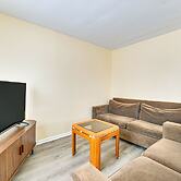 Near Hospitals: Home w/ Yard in Albany!