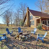 Reel in Fish, Relax By Fire: Mcminnville Cabin