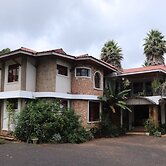 Marangu Summit Lodge