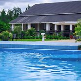 RITZY ARCADIA COTTAGES