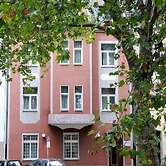 Hotel Karolinger