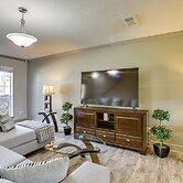Houston Home 11 Mi to Hospitals: Nurses Welcome!