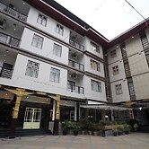 Terrace Valley Hotel