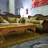 Ice Grand Hotel & Suites