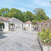 Unique Stay for Large Groups - Please Enquire!