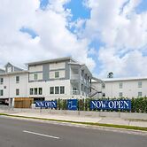 The J Hotel Dunedin Clearwater, an Ascend Collection Hotel