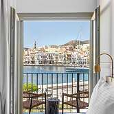 Eclectic Syros