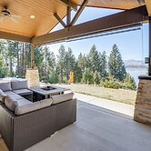 Fire Pit + Views: Serene Lake Almanor Retreat