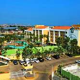 Aqua Vi Marina Hotel & Suites