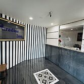 Paradise Inn