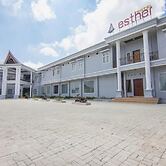 Esther Hotel