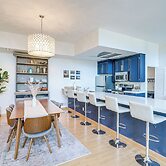 Swim, Golf & Relax: Luxe Townhome in Aptos