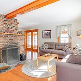 Swim, Ski & Sip: Lakefront Retreat in Plymouth