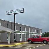 Smartwood Inn
