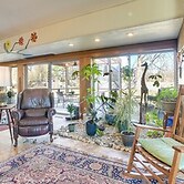 Spacious & Updated Farmhouse in Yellow Springs