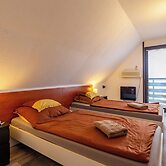 Karesz Holiday Home